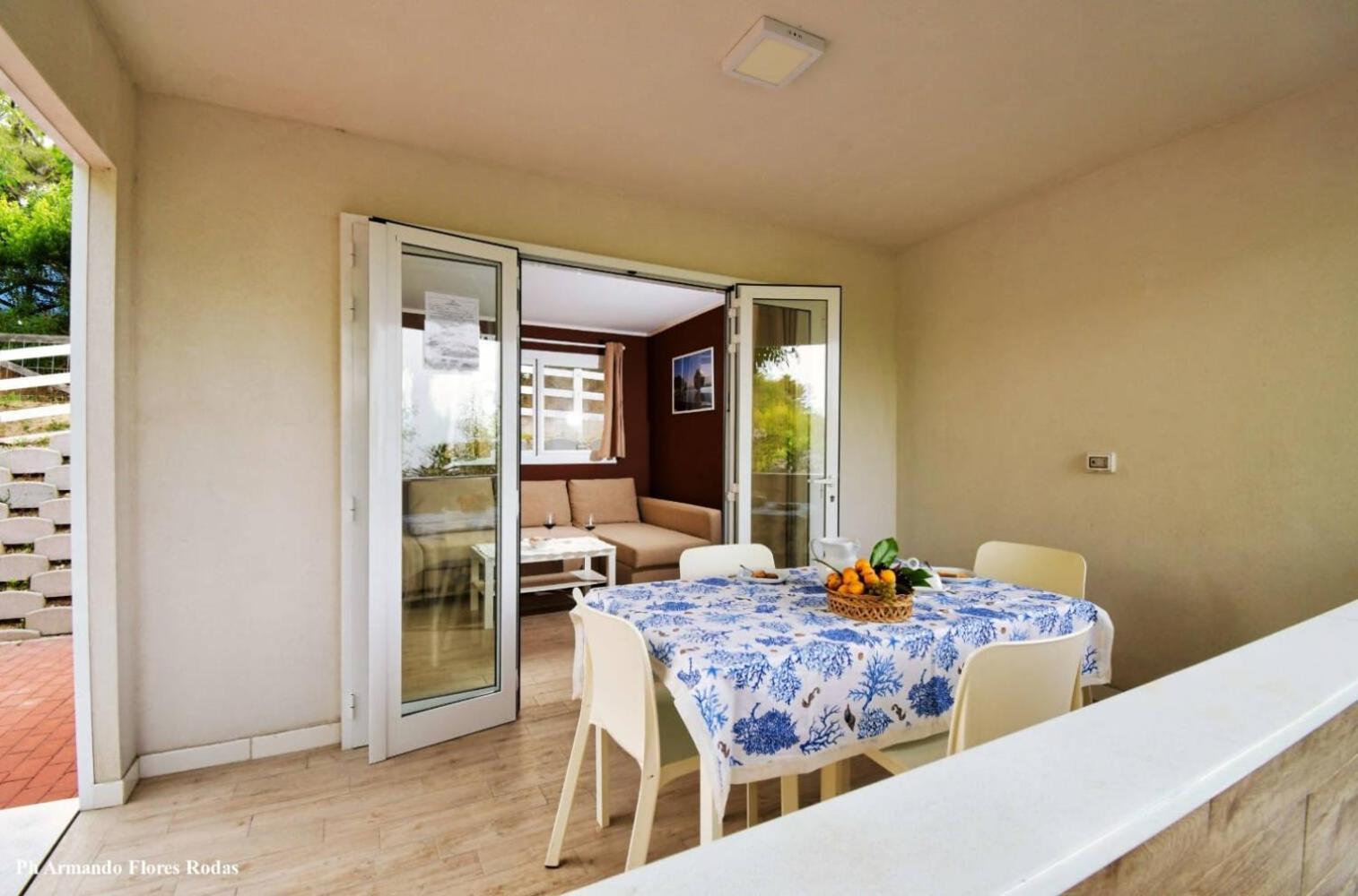 Centro Vacanze Mirage Torre di Palme Extérieur photo